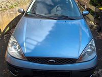 Gebraucht Ford Focus Ghia 116 PS (85 kW) 2004 Blau Limousine