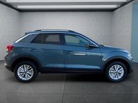 Gebraucht VW T-Roc 116 PS (85 kW) 2024 Blau SUV