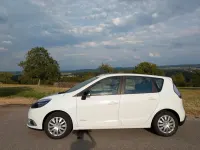 Gebraucht Renault Scénic III LIMITED 110 PS (80 kW) 2015 Weiß Van / Kleinbus