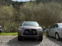 Gebraucht Mitsubishi Outlander 170 PS (125 kW) 2010 Gold SUV