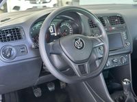 Gebraucht VW Polo Trendline 75 PS (55 kW) 2015 Grau Kleinwagen