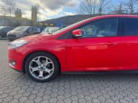 Gebraucht Ford Focus Business Edition 125 PS (91 kW) 2016 Rot Kombi
