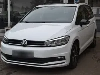 Gebraucht VW Touran Highline 150 PS (110 kW) 2021 Weiß Van / Kleinbus