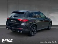 Gebraucht Mercedes GLC200 AMG Line Premium 204 PS (150 kW) 2024 Metalliclack graphitgrau SUV