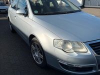 Gebraucht VW Passat 140 PS (102 kW) 2008 Silber Limousine