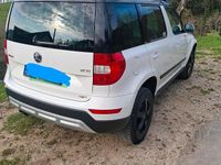 Gebraucht Skoda Yeti 160 PS (117 kW) 2014 Weiß SUV