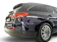 Gebraucht Mercedes C220 200 PS (147 kW) 2022 Blau Limousine