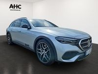 Gebraucht Mercedes E300 Night 197 PS (144 kW) 2025 Metalliclack hightechsilber Kombi
