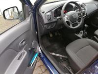 Gebraucht Dacia Sandero 74 PS (54 kW) 2017 Blau Kleinwagen