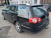 Gebraucht VW Passat Highline 150 PS (110 kW) 2010 Schwarz Kombi
