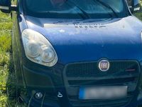 Gebraucht Fiat Doblò 135 PS (99 kW) 2012 Blau Van / Kleinbus