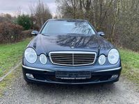 Gebraucht Mercedes E240 Elegance 177 PS (130 kW) 2002 Smaragdschwarz  metalliclack Limousine