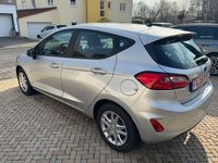 Gebraucht Ford Fiesta 101 PS (74 kW) 2022 Silber Kleinwagen
