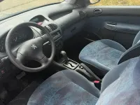 Gebraucht Peugeot 206 75 PS (55 kW) 2000 Silber Kleinwagen