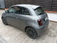 Gebraucht Fiat 500e La Prima 86 kW (118 PS) 2022 Grau Kleinwagen