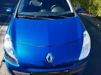 Używany Renault Clio II Expression 75 KM (55 kW) 2010 Niebieski Hatchback