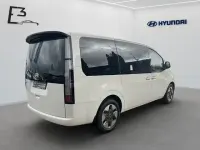 Gebraucht Hyundai Staria Signature 225 PS (165 kW) 2025 Creamy white Van / Kleinbus