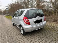 Gebraucht Mercedes A180 Elegance 109 PS (80 kW) 2008 Silber Kleinwagen