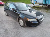 Używany Volvo V50 114 KM (83 kW) 2010 Czarny Kombi
