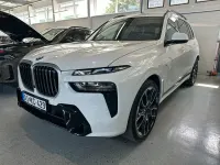 Gebraucht BMW X7 M Sport 352 PS (258 kW) 2023 Weiß SUV