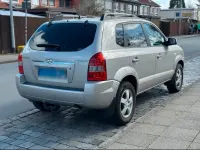 Gebraucht Hyundai Tucson 141 PS (103 kW) 2005 Silber SUV