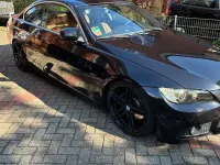 Gebraucht BMW 325 Performance 197 PS (144 kW) 2010 Schwarz Coupé