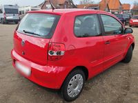 Gebraucht VW Fox Refresh 54 PS (39 kW) 2009 Rot Kleinwagen