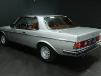 Gebraucht Mercedes 280 185 PS (136 kW) 1980 Silber Coupé