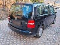 Gebraucht VW Touran 105 PS (77 kW) 2005 Schwarz Van / Kleinbus
