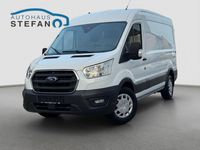 Gebraucht Ford Transit Trend 131 PS (96 kW) 2020 Weiß Van / Kleinbus