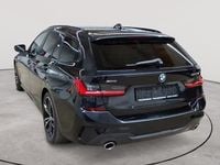 Gebraucht BMW 330e M Sport 184 PS (135 kW) 2020 Saphirschwarz metallic Kombi