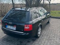 Gebraucht Audi A6 130 PS (95 kW) 2002 Schwarz Kombi