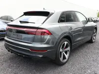 Neu Audi Q8 S-Line 286 PS (210 kW) 2025 Chilirot metallic SUV