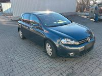 Gebraucht VW Golf VI 122 PS (89 kW) 2011 Blau Kleinwagen