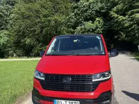 Gebraucht VW Multivan Generation Six 204 PS (150 kW) 2022 Rot Van / Kleinbus