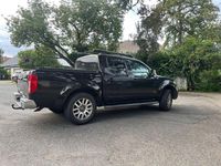 Second-hand Nissan Navara 231 CP (169 kW) 2011 Negru Pickup