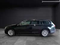 Gebraucht VW Passat Business 150 PS (110 kW) 2023 Schwarz Kombi