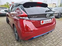 Gebraucht Nissan Leaf N-Connecta 110 kW (150 PS) 2019 Rot Kleinwagen