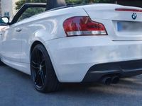 Gebraucht BMW 135 Cabriolet Performance 306 PS (225 kW) 2009 Weiß Cabrio
