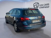 Gebraucht Opel Astra Innovation 140 PS (102 kW) 2011 Blau Kombi