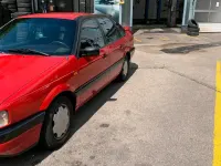 Gebraucht VW Passat 90 PS (66 kW) 1992 Grau Limousine