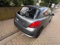 Gebraucht Peugeot 207 73 PS (53 kW) 2007 Grau Coupé