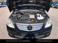 Gebraucht Mercedes B200 136 PS (100 kW) 2007 Schwarz Van / Kleinbus