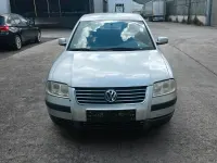 Gebraucht VW Passat 101 PS (74 kW) 2001 Silber Limousine