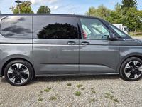 Second-hand VW Multivan Edition 150 CP (110 kW) 2025 Gri Monovolum