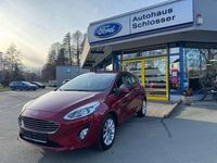 Gebraucht Ford Fiesta Titanium 95 PS (69 kW) 2019 Rubyrot (metallic) Kleinwagen