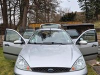 Gebraucht Ford Focus 100 PS (73 kW) 2004 Grau Kombi