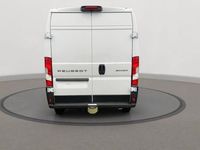 Gebraucht Peugeot Boxer 103 PS (75 kW) 2024 Weiss Van