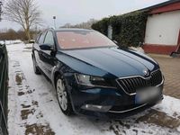 Gebraucht Skoda Superb 190 PS (139 kW) 2019 Blau Kombi