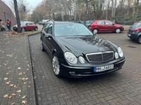 Gebraucht Mercedes E320 Avantgarde 224 PS (164 kW) 2006 Grau Kombi